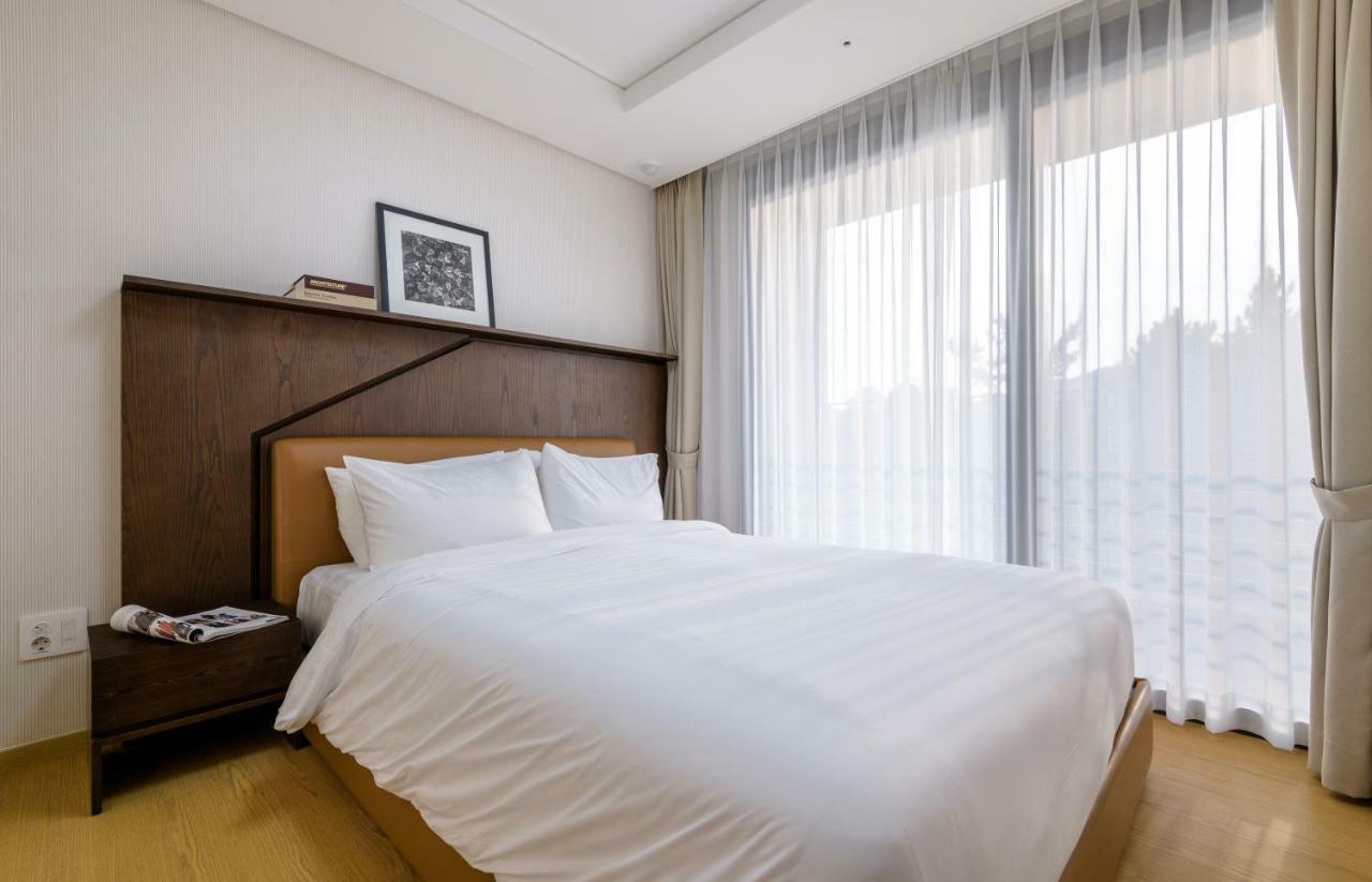Hotel Seaside Arden à Seogwipo Extérieur photo