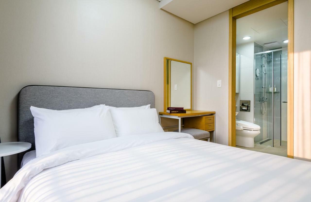 Hotel Seaside Arden à Seogwipo Extérieur photo