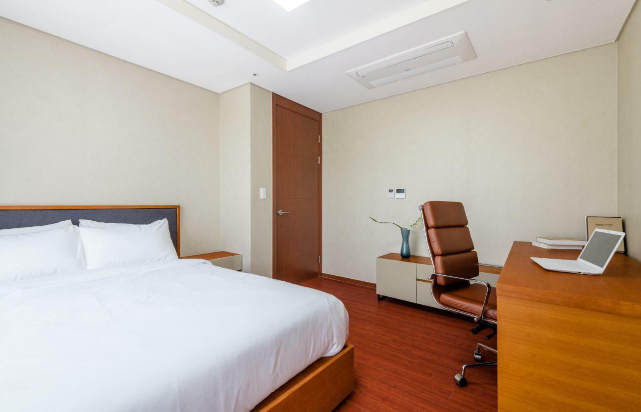 Hotel Seaside Arden à Seogwipo Extérieur photo